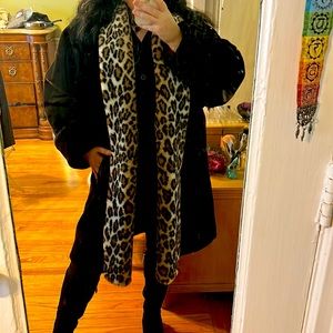 Super chic faux fur leopard trim Donnybrook coat